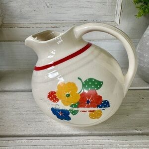 1940’S POTTERY GUILD, HOSTESS WARE, TILT, BALL PITCHER. RED BAND AROUND NECK